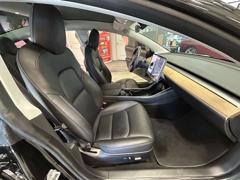 Used 2018 Tesla Model 3 Long Range AWD/4WD image 37