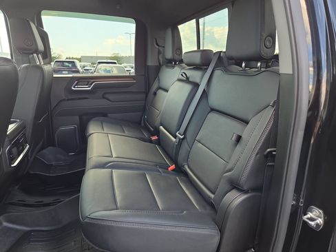 Used 2025 GMC Sierra 3500 Denali w/ Denali Reserve Package AWD/4WD image 13