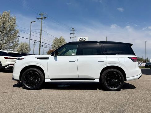 Used 2026 INFINITI QX80 4WD image 3