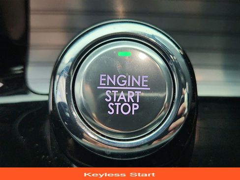 Used 2022 Lincoln Corsair FWD image 16