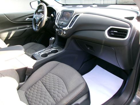 Used 2020 Chevrolet Equinox LT AWD/4WD image 9