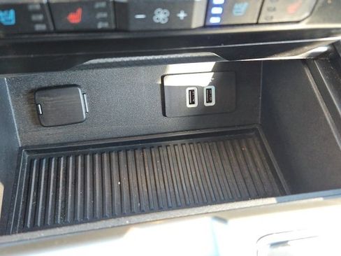 Used 2016 Ford F150 Lariat w/ Equipment Group 502A Luxury image 24