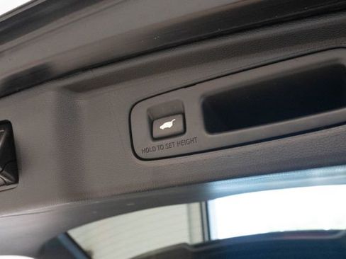 Used 2023 Honda CR-V EX-L image 14