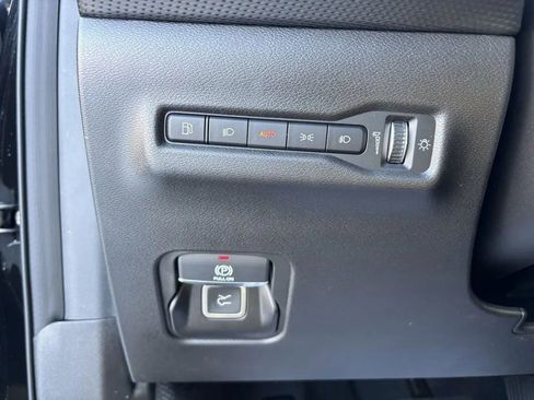 New 2026 Jeep Cherokee Limited AWD/4WD image 13
