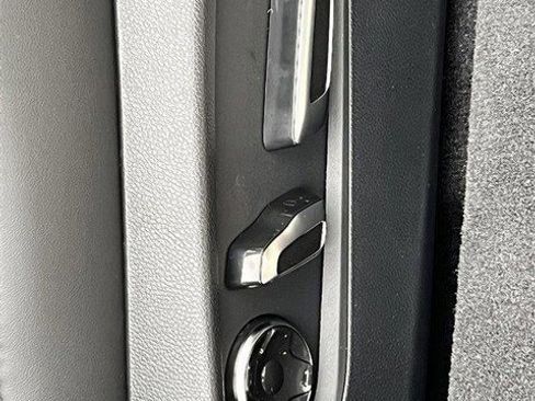 New 2025 Acura TLX w/ Technology Package image 30