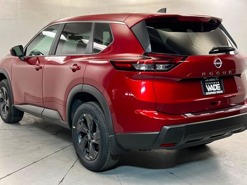 New 2026 Nissan Rogue SV w/ Cold Weather Package AWD/4WD image 3