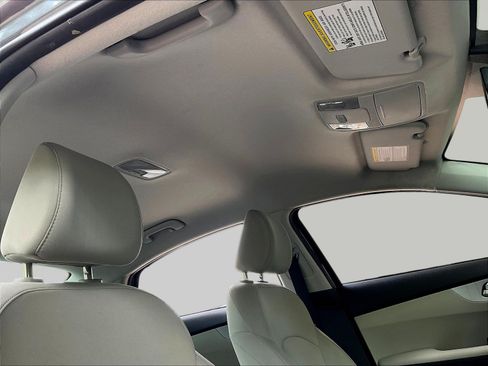 Used 2023 Kia Forte LXS FWD image 25