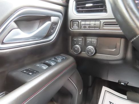Used 2024 Chevrolet Suburban RST w/ Luxury Package AWD/4WD image 35