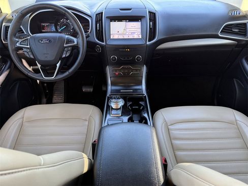 Certified 2019 Ford Edge SEL w/ Equipment Group 201A image 10