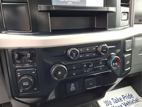 Used 2023 Ford F350 XLT w/ 360-Degree Camera Package image 11