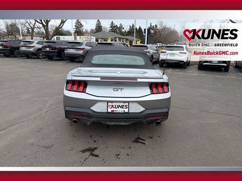 Used 2025 Ford Mustang GT Premium image 18