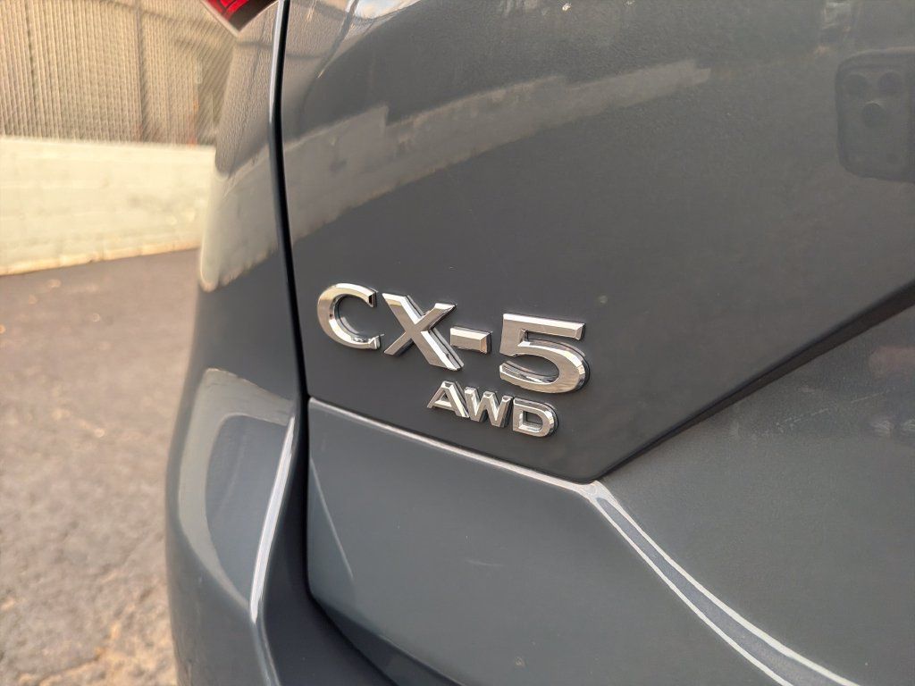 Used 2025 MAZDA CX-5 Carbon Edition AWD/4WD image 26