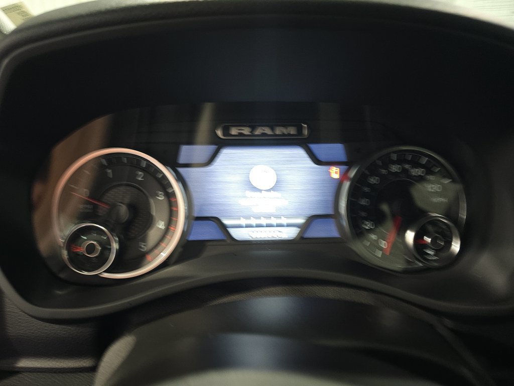 Used 2024 RAM 2500 Big Horn w/ Night Edition AWD/4WD image 17