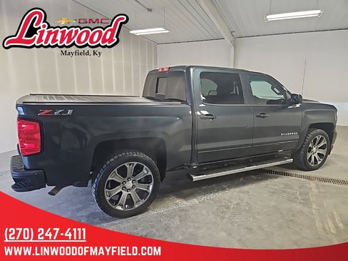 Used 2018 Chevrolet Silverado 1500 LT w/ All Star Edition image 2