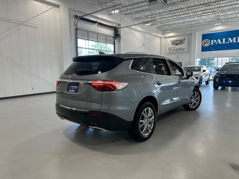 Used 2024 Buick Enclave Essence w/ Experience Buick Package AWD/4WD image 5
