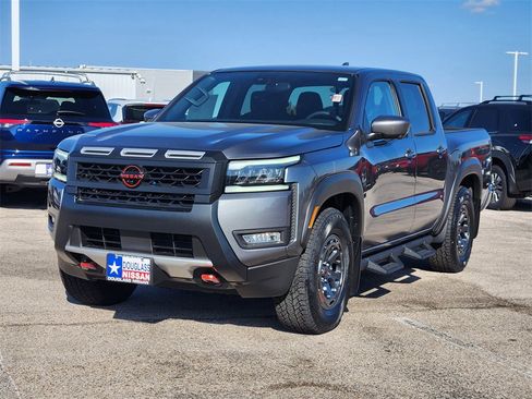 New 2026 Nissan Frontier Pro-X image 2