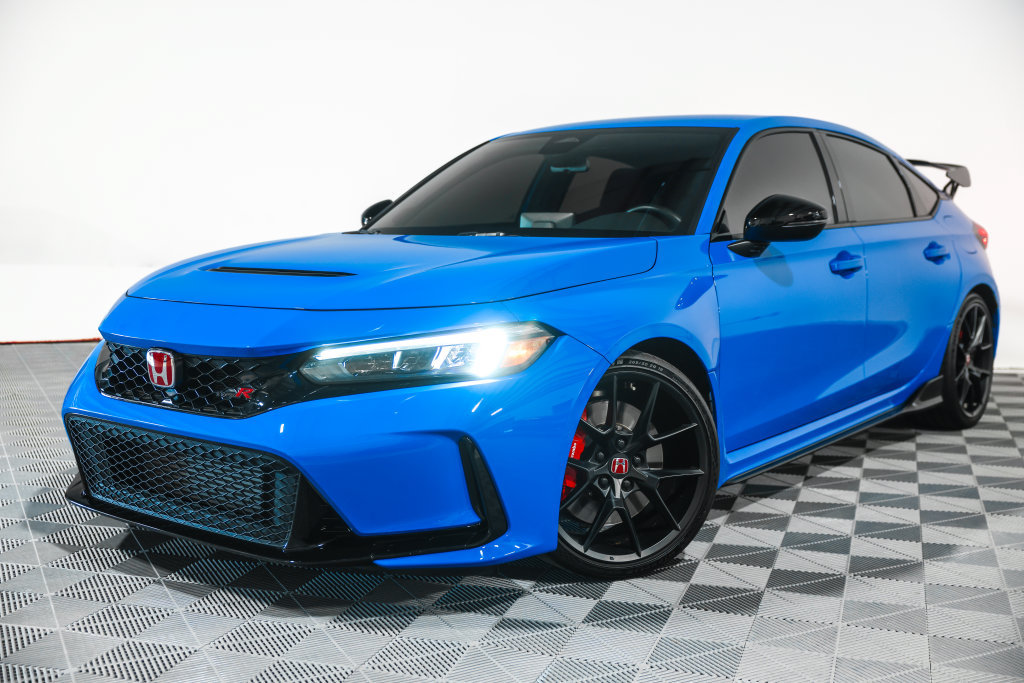 Used 2025 Honda Civic Type R image 11