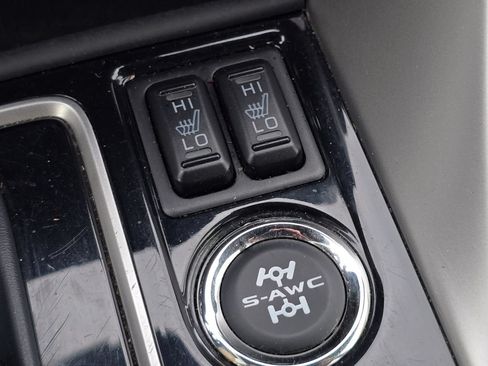 Used 2024 Mitsubishi Eclipse Cross SEL AWD/4WD image 19