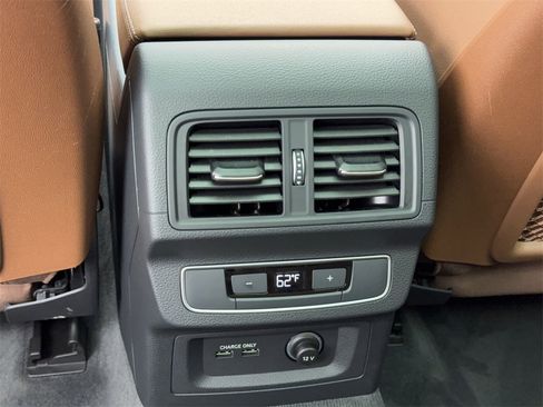 Used 2022 Audi Q5 2.0T Premium image 39