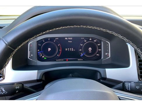Used 2022 Volkswagen Atlas Cross Sport SE FWD image 19