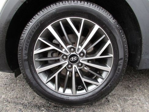 Used 2020 Hyundai Tucson SEL w/ Cargo Package AWD/4WD image 12