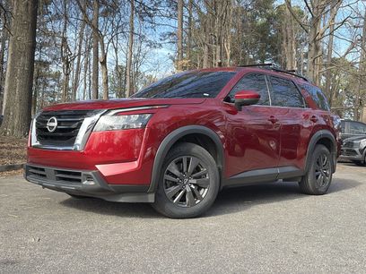 Used 2023 Nissan Pathfinder SV