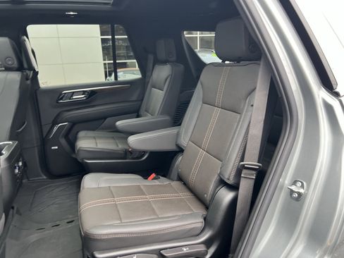 Used 2025 Chevrolet Tahoe High Country image 25