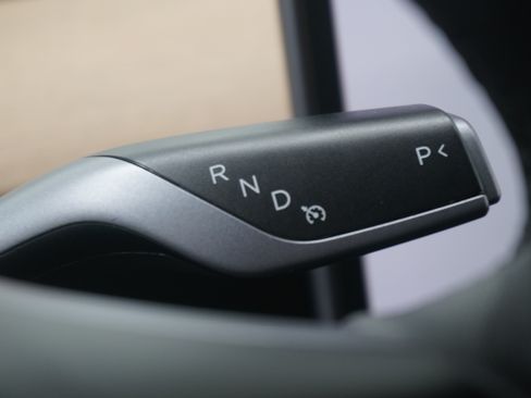 Used 2022 Tesla Model Y Performance AWD/4WD image 22