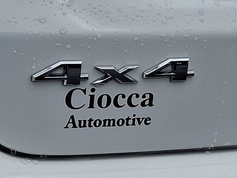 Used 2022 Jeep Compass Latitude AWD/4WD image 32