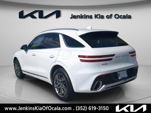 Used 2023 Genesis GV70 2.5T w/ Advanced Package image 6