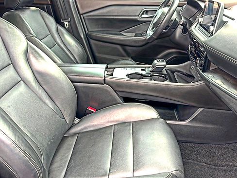 Used 2021 Nissan Rogue SL FWD image 25