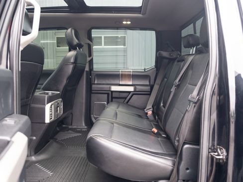 Used 2016 Ford F150 Lariat w/ Equipment Group 502A Luxury AWD/4WD image 18