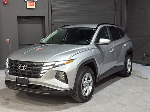 Used 2024 Hyundai Tucson SEL AWD/4WD image 3