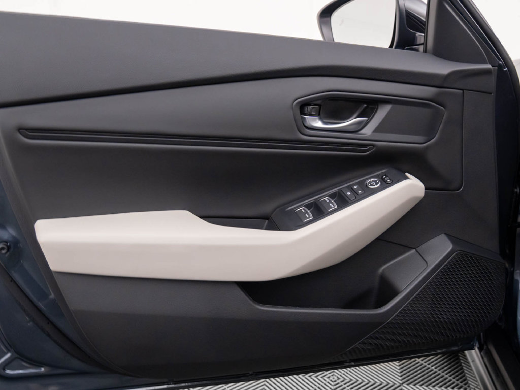 Used 2026 Honda Accord SE image 16