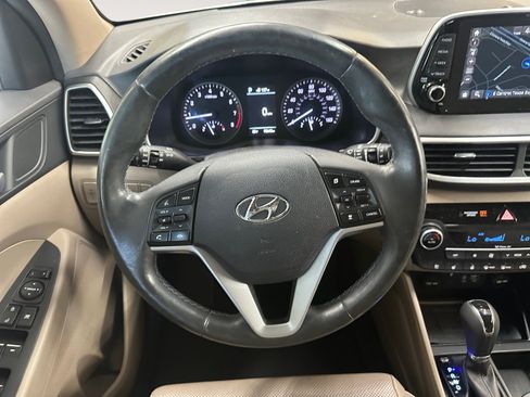 Used 2021 Hyundai Tucson Ultimate w/ Cargo Package FWD image 13