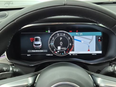 Used 2024 Jaguar F-PACE R-Dynamic S image 28