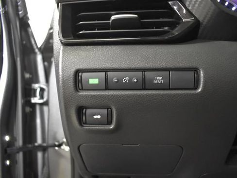 Used 2023 Nissan Sentra SV w/ All-Weather Package FWD image 13