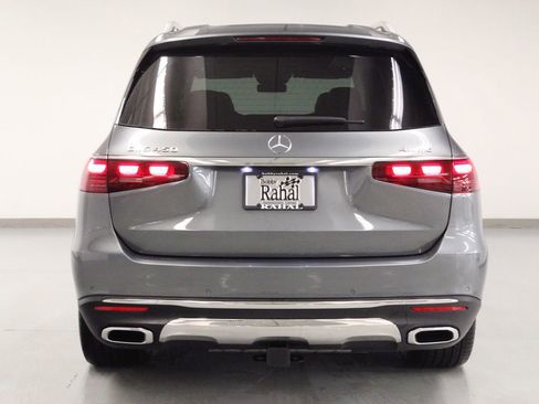 New 2026 Mercedes-Benz GLS 450 4MATIC image 5
