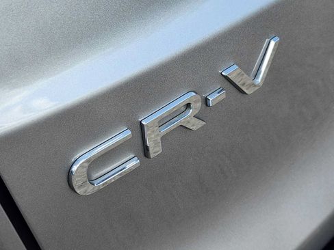 Used 2024 Honda CR-V LX image 11