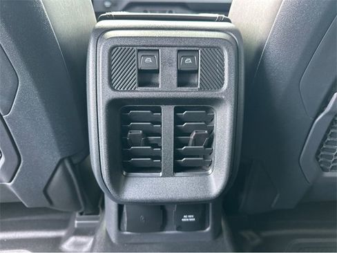 New 2025 Ford Bronco Big Bend w/ Black Diamond Package image 17