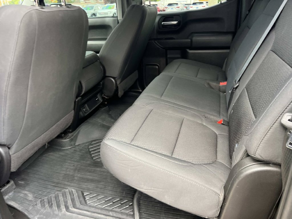 Used 2020 GMC Sierra 1500 4x4 Crew Cab w/ Sierra Value Package image 11