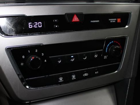 Used 2016 Hyundai Sonata SE image 15