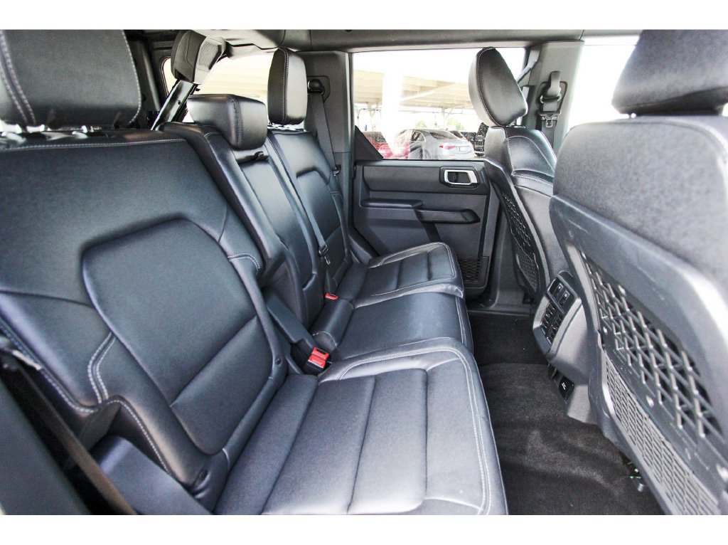 Used 2026 Ford Bronco Big Bend AWD/4WD image 14
