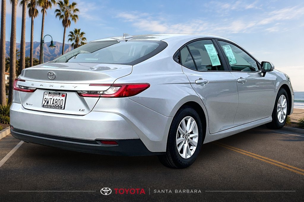 Used 2026 Toyota Camry LE FWD image 5