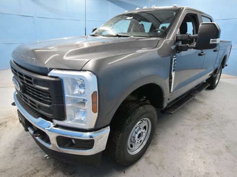 New 2026 Ford F250 XL image 24