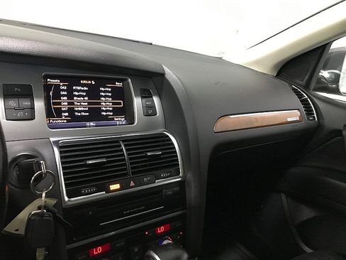 Used 2013 Audi Q7 3.0T Premium Plus AWD/4WD image 27
