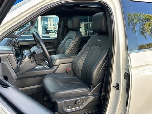 Used 2023 Ford Expedition Max Platinum image 16
