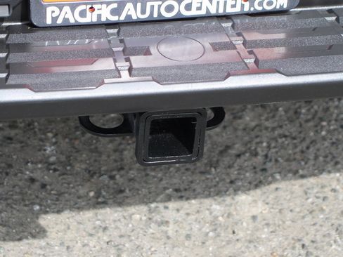 Used 2023 Nissan Frontier PRO-4X w/ Pro-4X Premium Package image 48