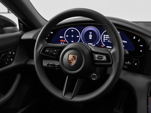 New 2026 Porsche Taycan image 33