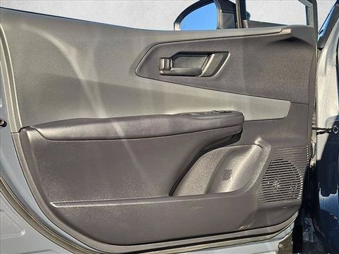 Used 2026 Toyota Prius LE FWD image 10